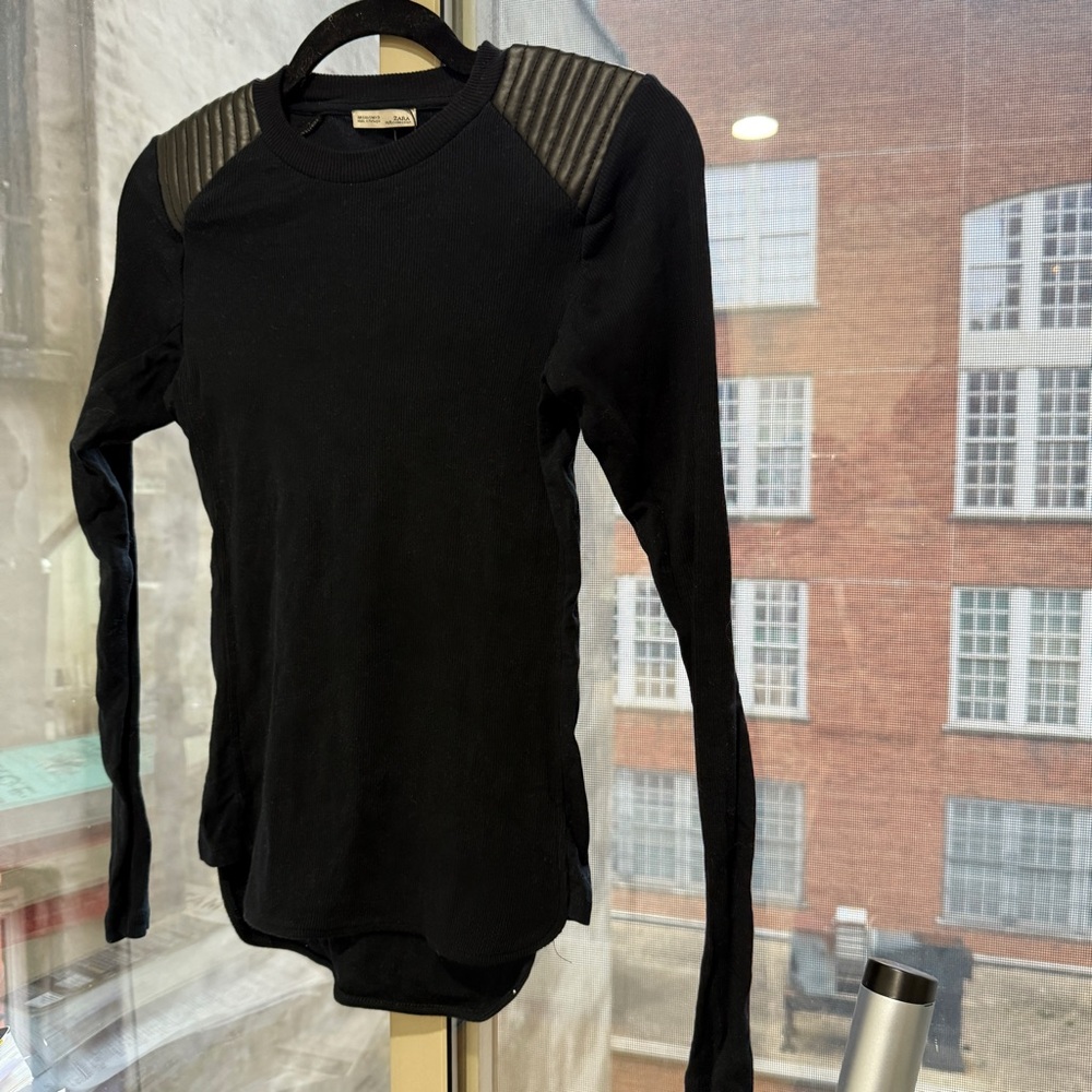 NEW Zara Detailed Sweater